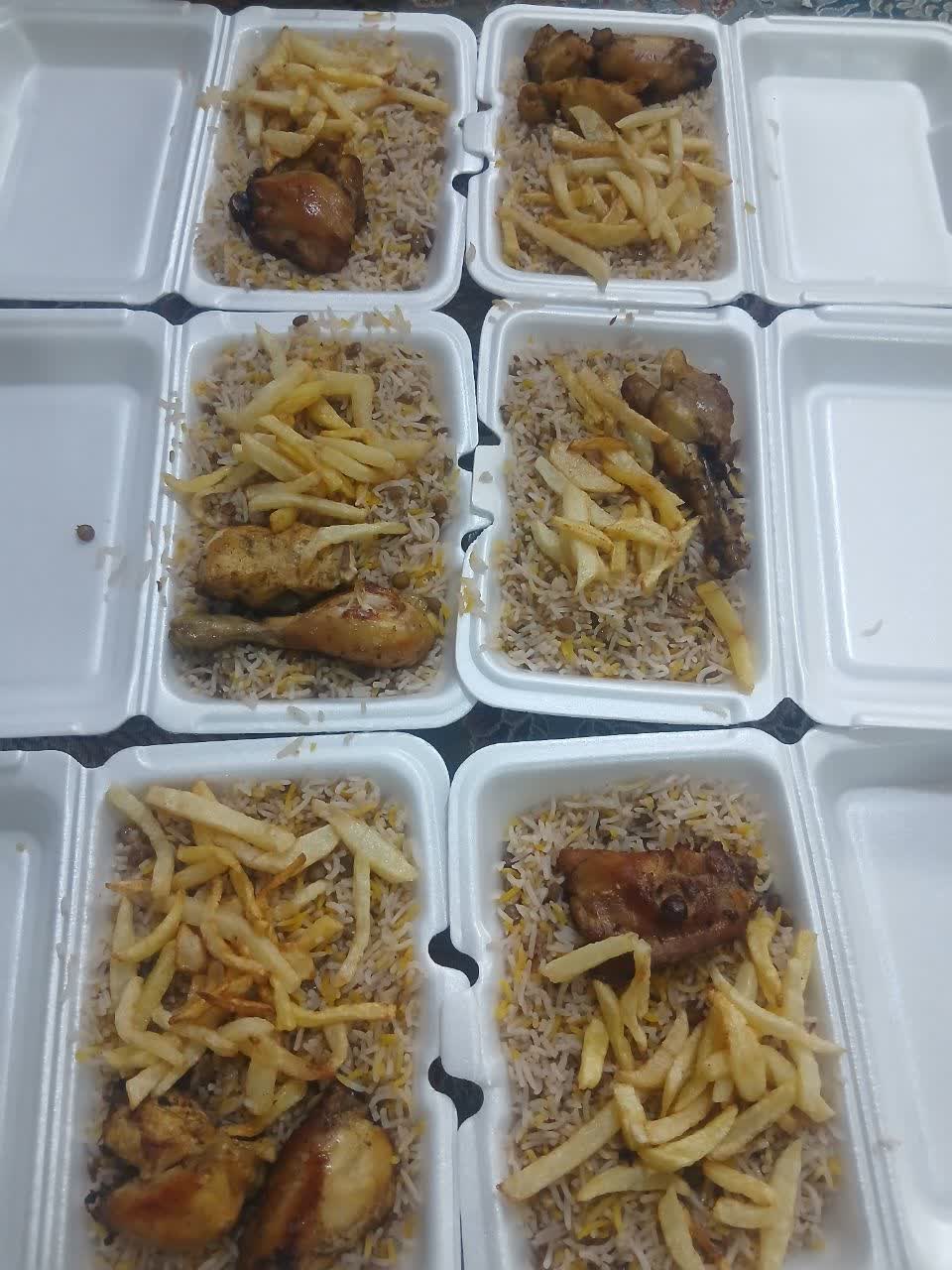 طبخ غذا برای رزمندگان