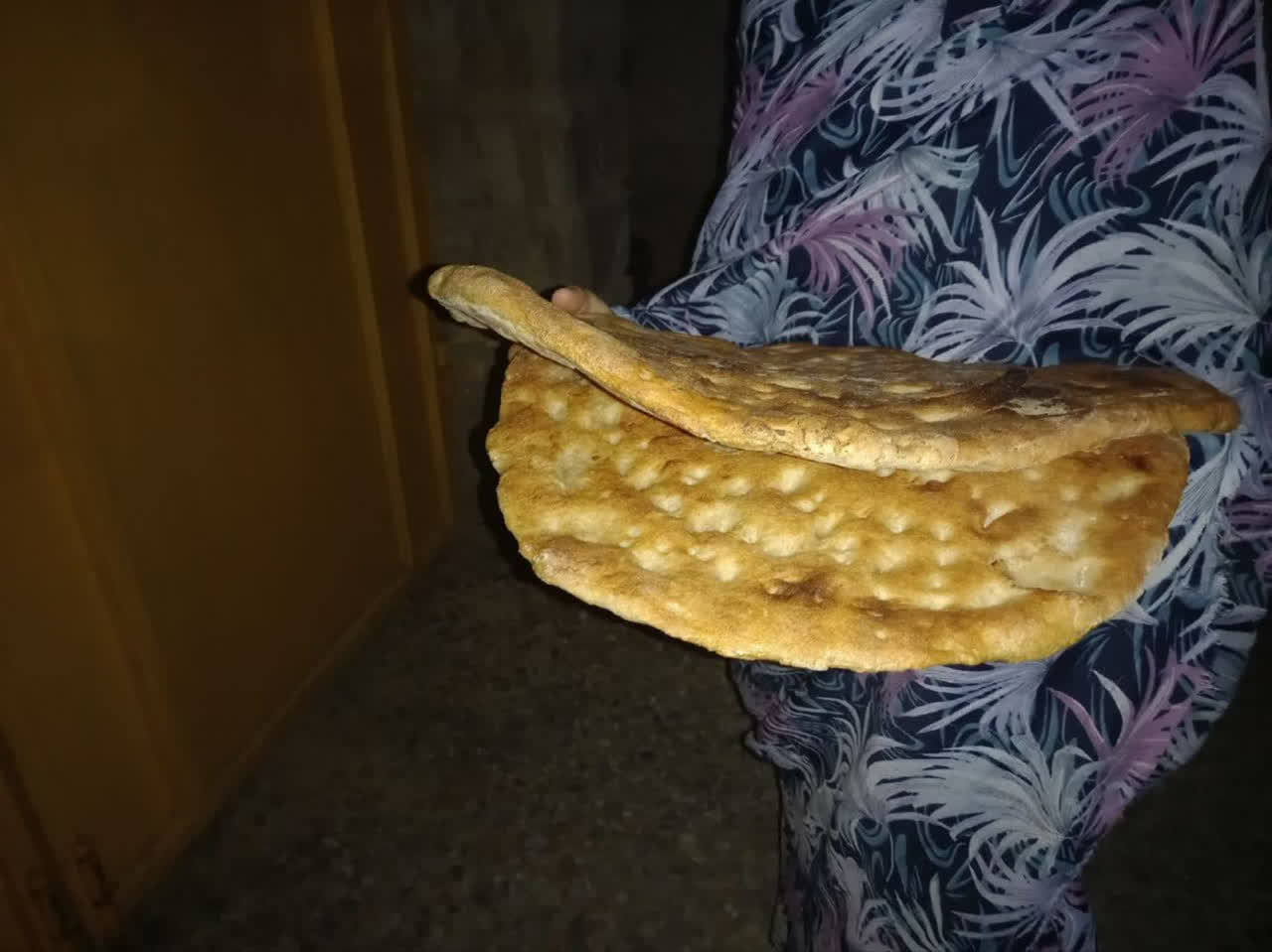 توزیع نان